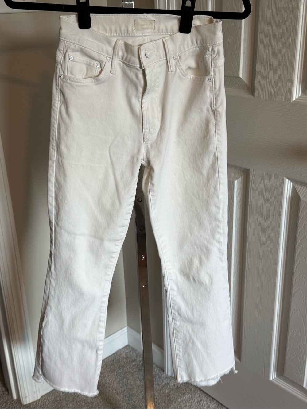 MOTHER White Ankle Crop Jeans